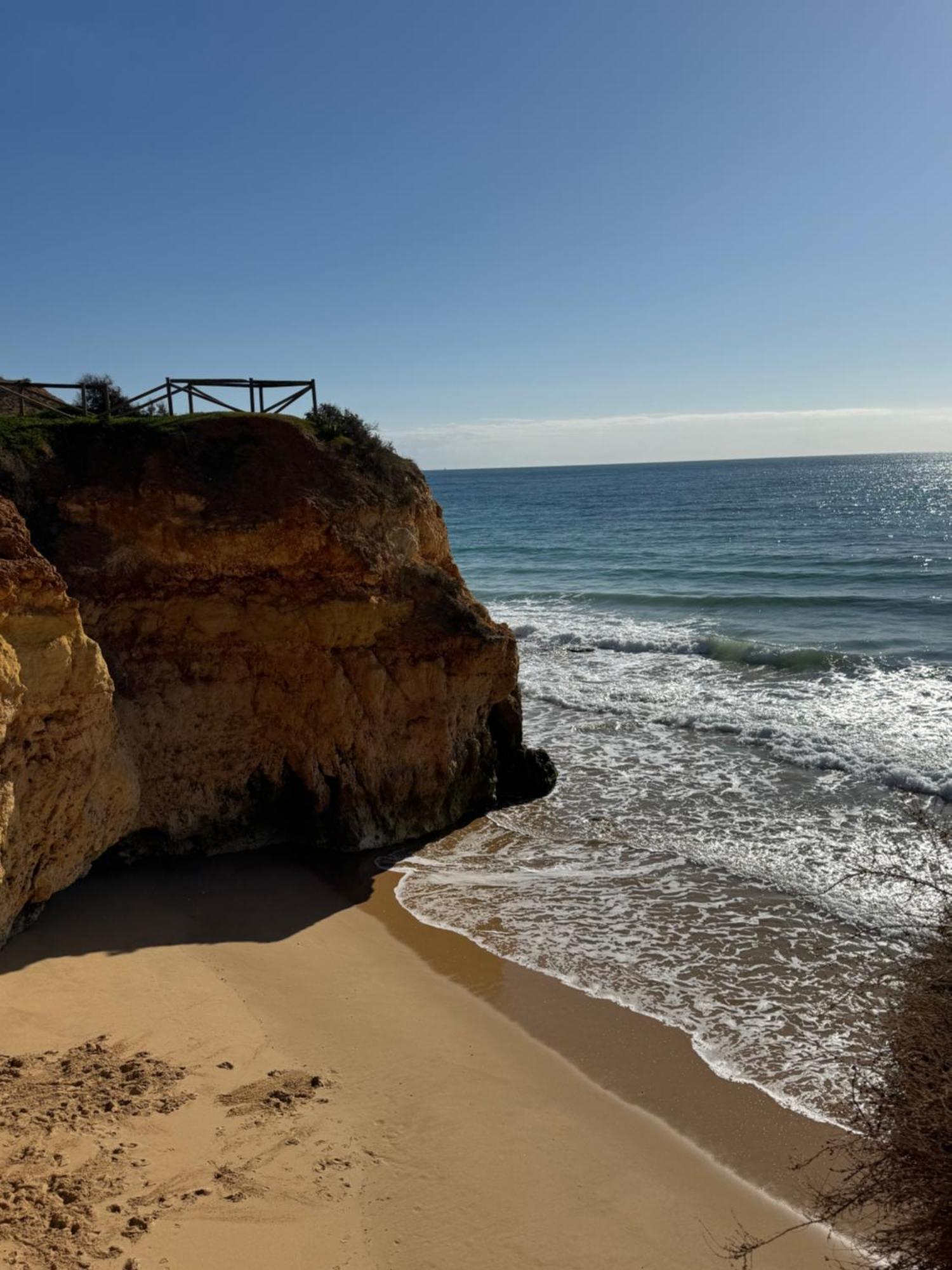 Apartamento em frente à praia com piscina e ténis Portimão Exterior foto